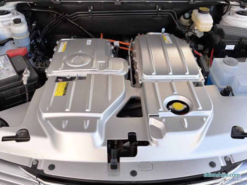 騰勢的70厘米的涉水深度