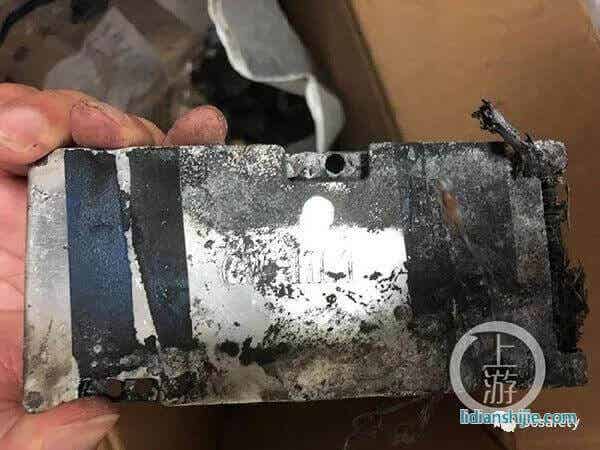 火災(zāi)中燃燒過(guò)后的鋰電池