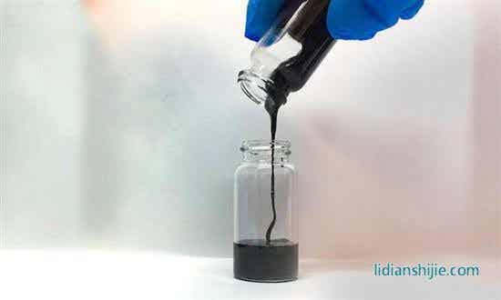 梅隆理工學(xué)院的研究人員研發(fā)出一種半液態(tài)鋰金屬陽(yáng)極