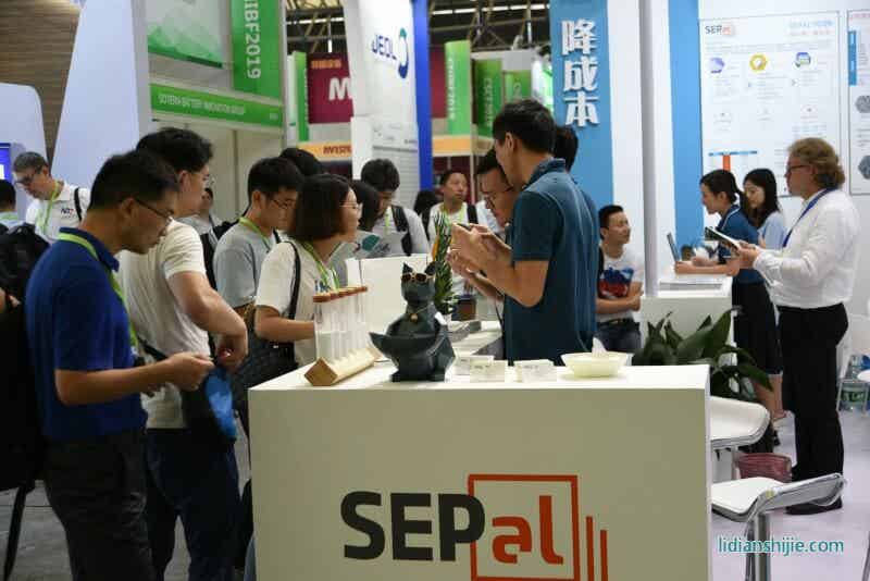 展會(huì)現(xiàn)場(chǎng)