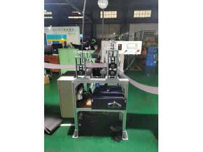 鳳鳴亮納米硅鋰電池極片涂層非接觸激光在線測(cè)厚儀圖3