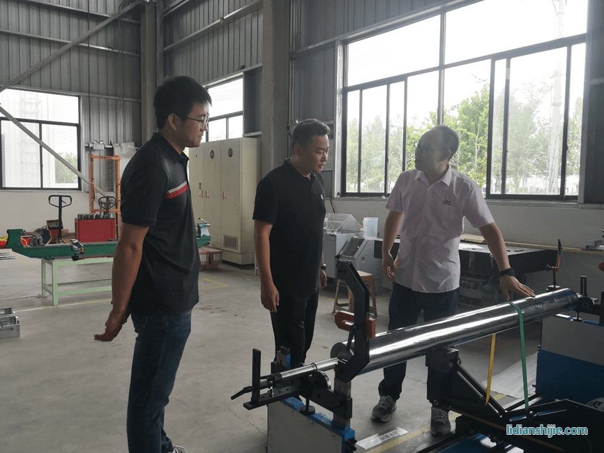 滄州明珠隔膜科技有限公司蒞臨海偉科參觀考察